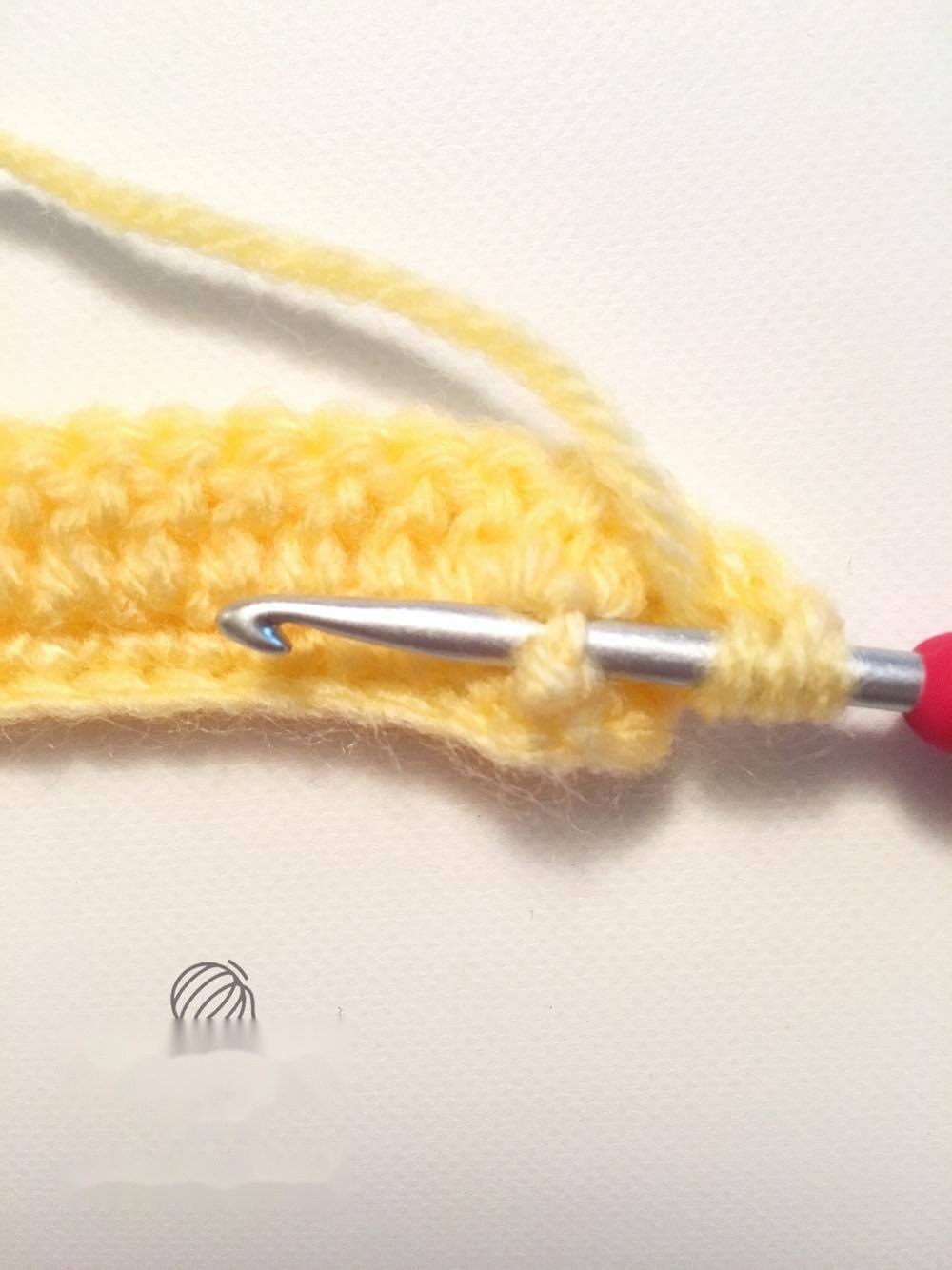 Back yellow panel for crochet pineapple plushie