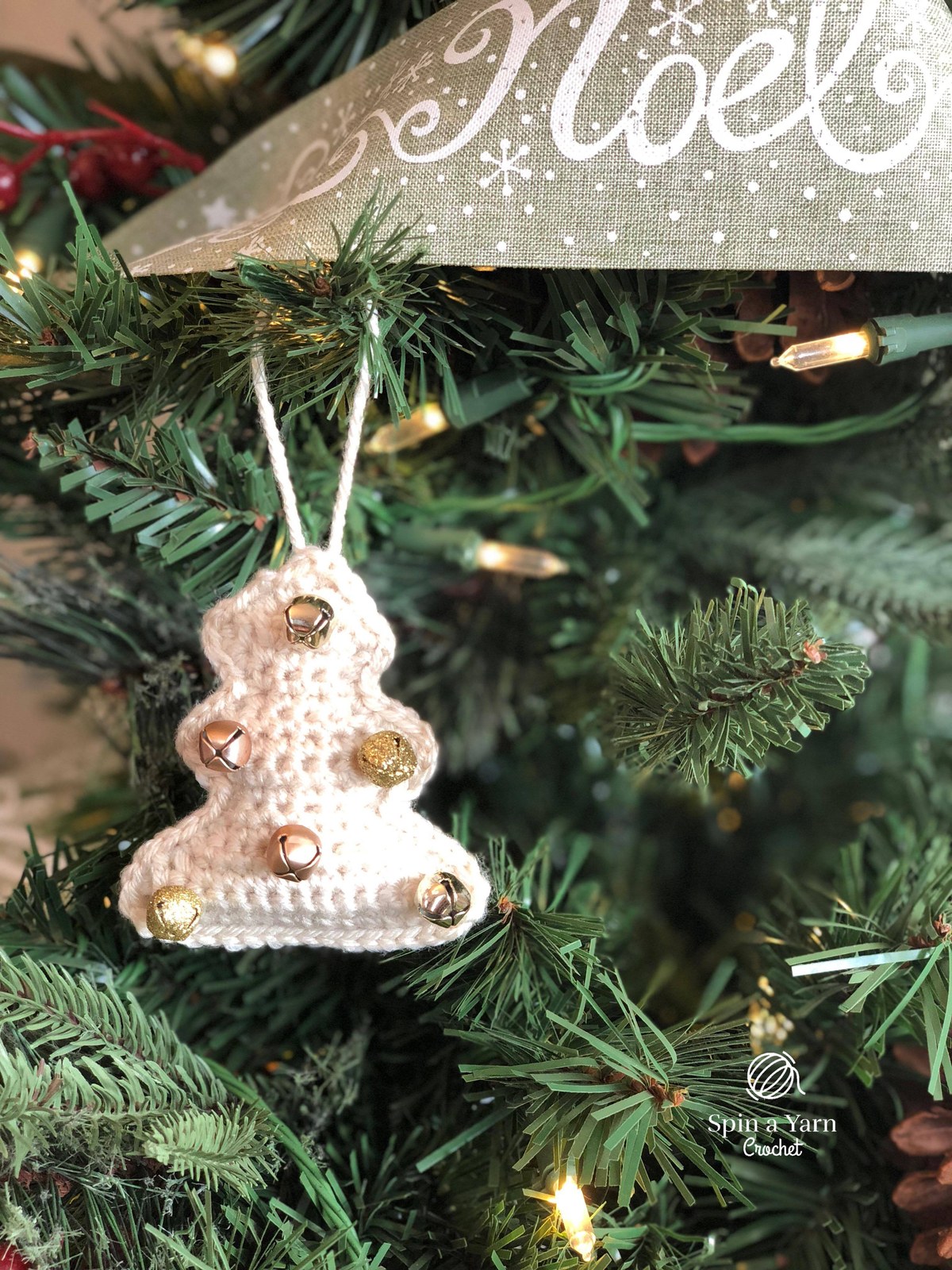 Cream tree ornament