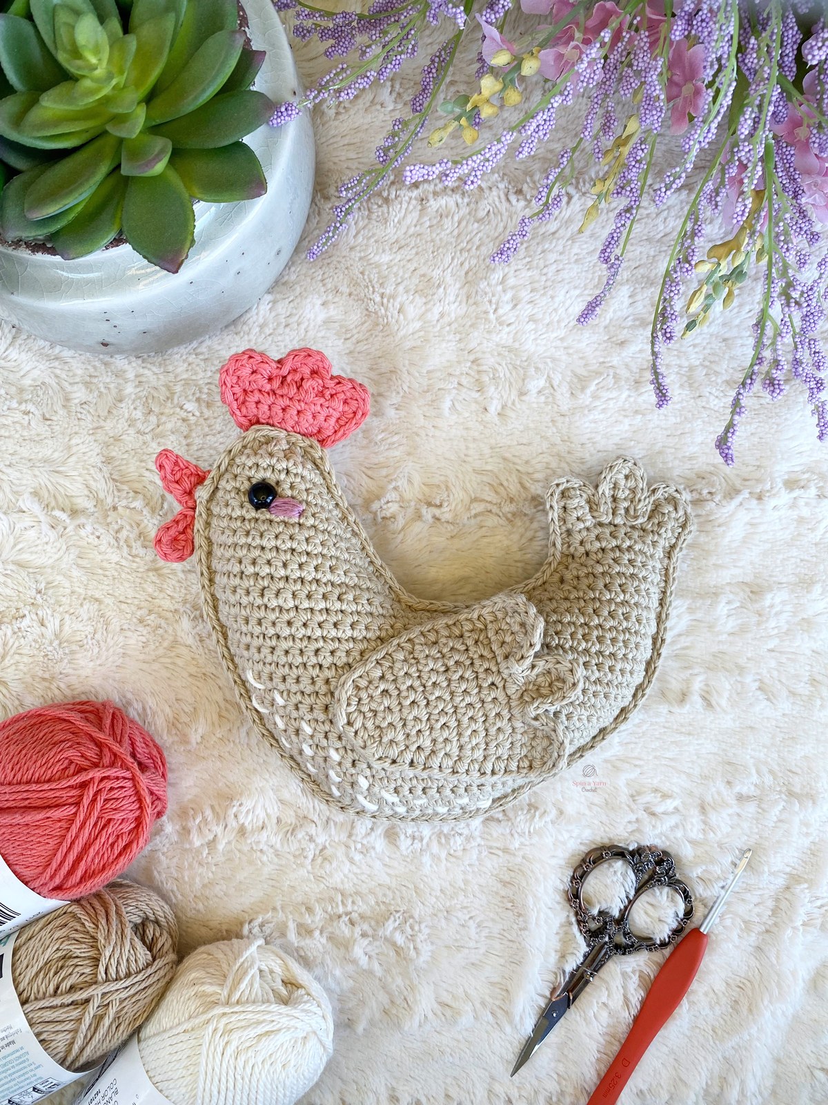 How to Crochet a Rustic Farmhouse Hen Amigurumi: Free Farm Animals Pattern & Tutorial