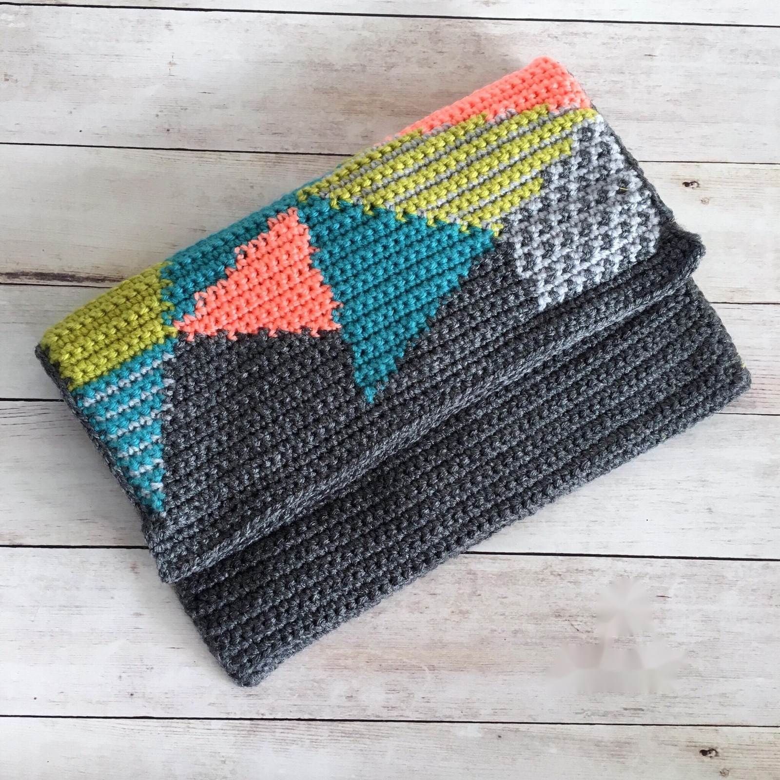 Back of clutch