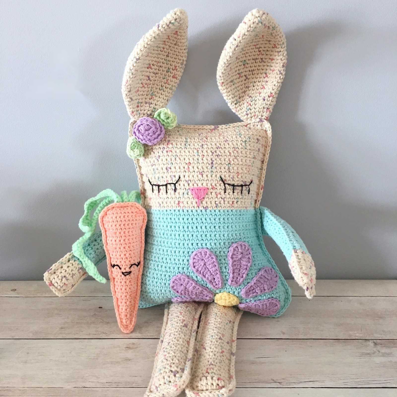 Carrot amigurumi with ragdoll spring bunny
