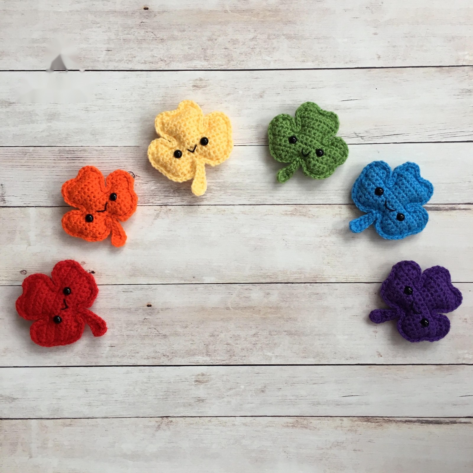 How to Crochet a Lucky Plush Shamrock Leaf Pillow: Free Spring & Lucky Decor Pattern & Tutorial